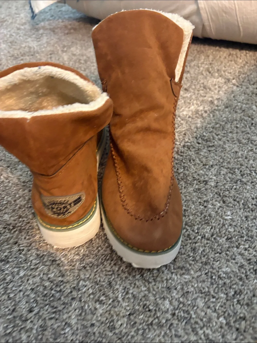 Cozy Suede Winter Boots - Tan
